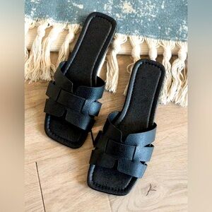 EUC Elegant Black Women's Sandals